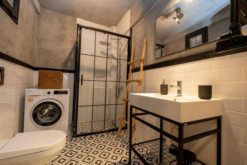 Daire Cosy Studio With Garden Balcony İstanbul